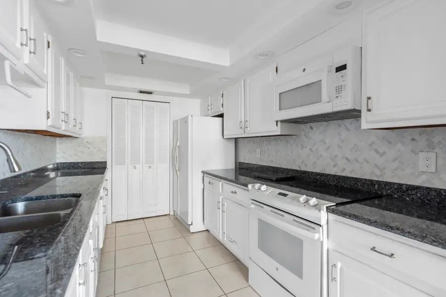 859 Jeffery Street #312, Boca Raton, FL 33487 - #2