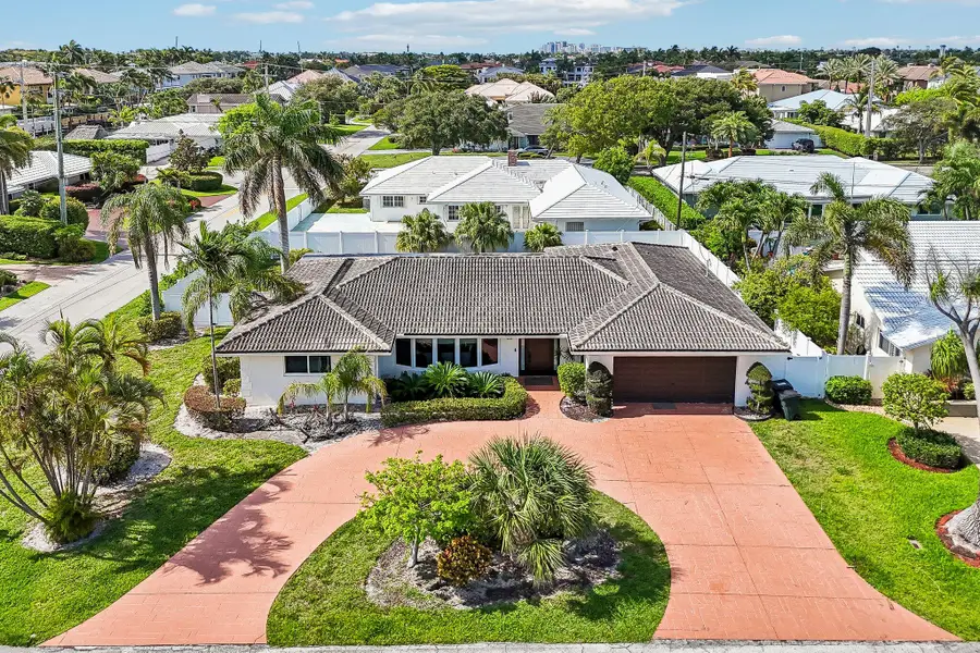 2940 NE 39th Court, Lighthouse Point, FL 33064 - #2