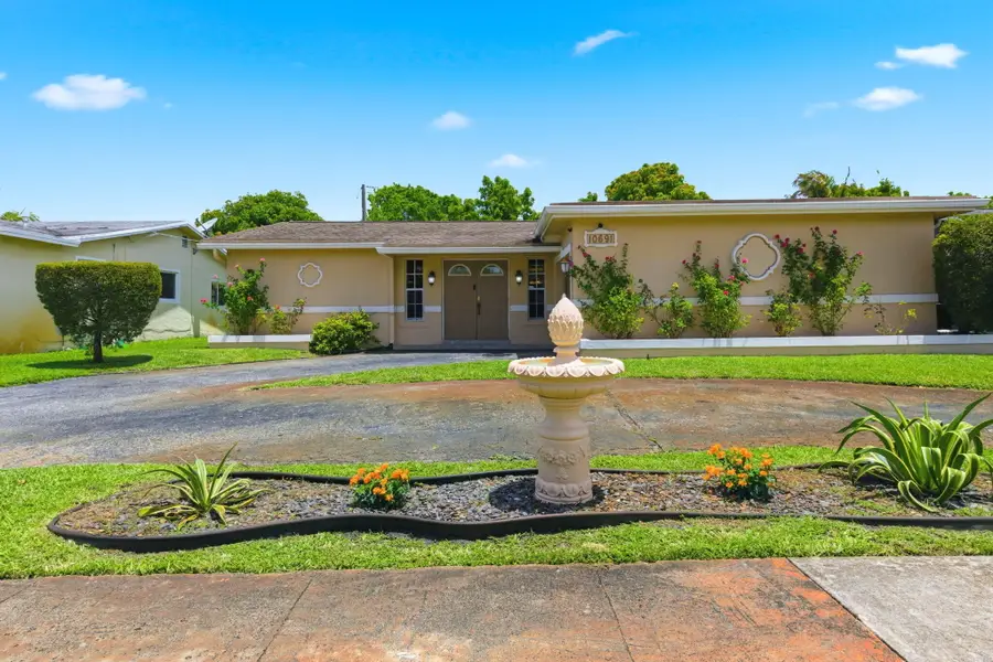 10691 NW 26th Place, Sunrise, FL 33322 - #2