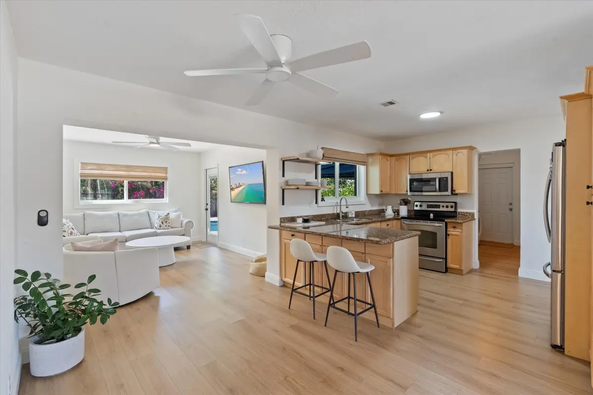 4921 NE 23rd Avenue, Lighthouse Point, FL 33064 - #1