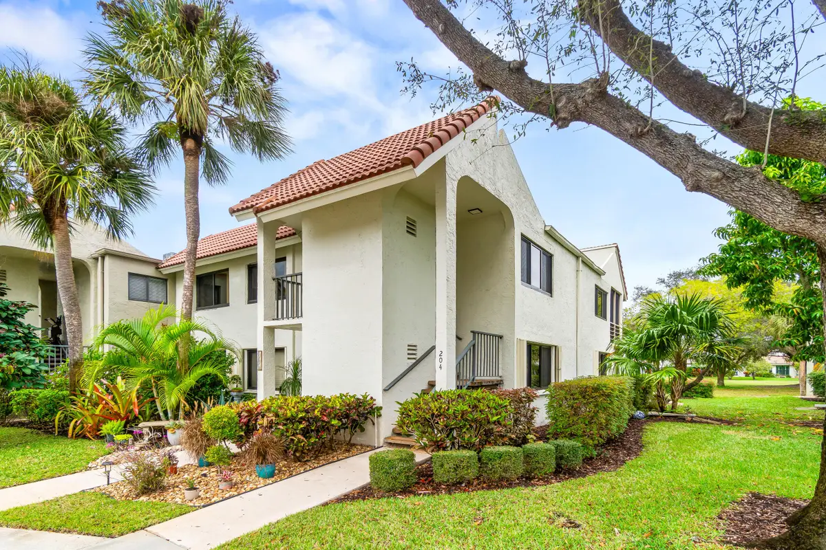 5687 Fairway Park Drive, Boynton Beach, FL 33437 - #1