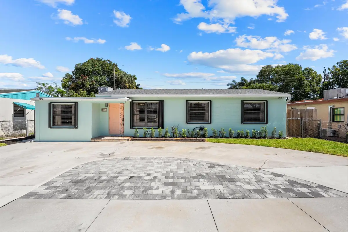2105 Wellington Road, West Palm Beach, FL 33409 - #1