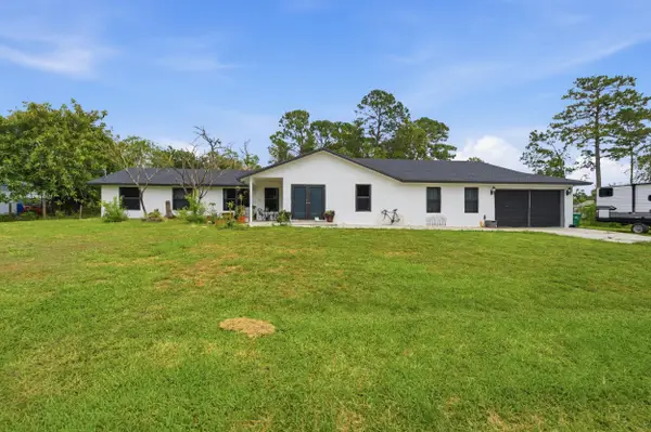 11823 N 67th Pl Place N, The Acreage, FL 33412
