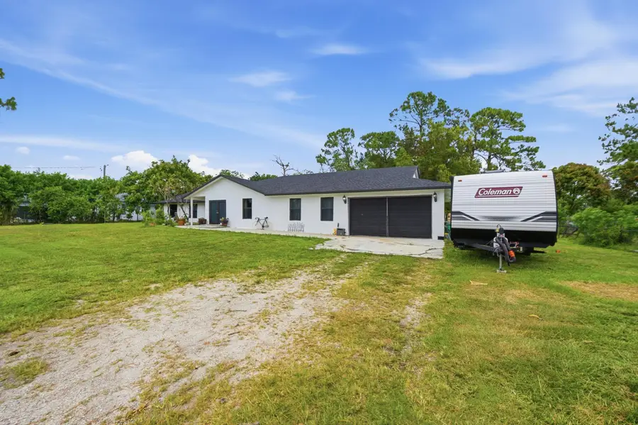 11823 N 67th Pl Place N, The Acreage, FL 33412 - #2
