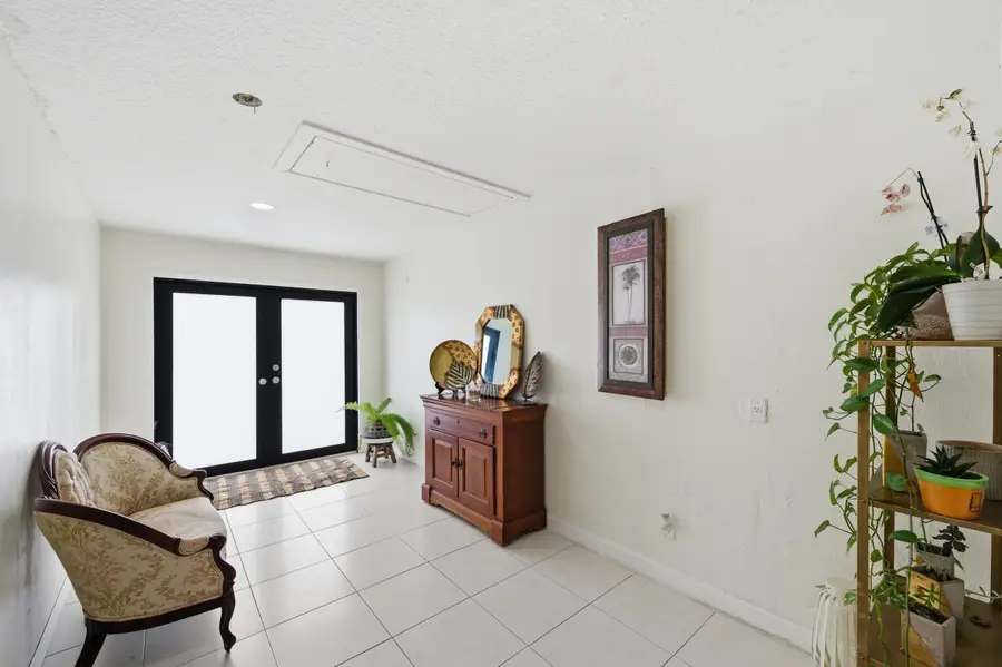 11823 N 67th Pl Place N, The Acreage, FL 33412 - #3