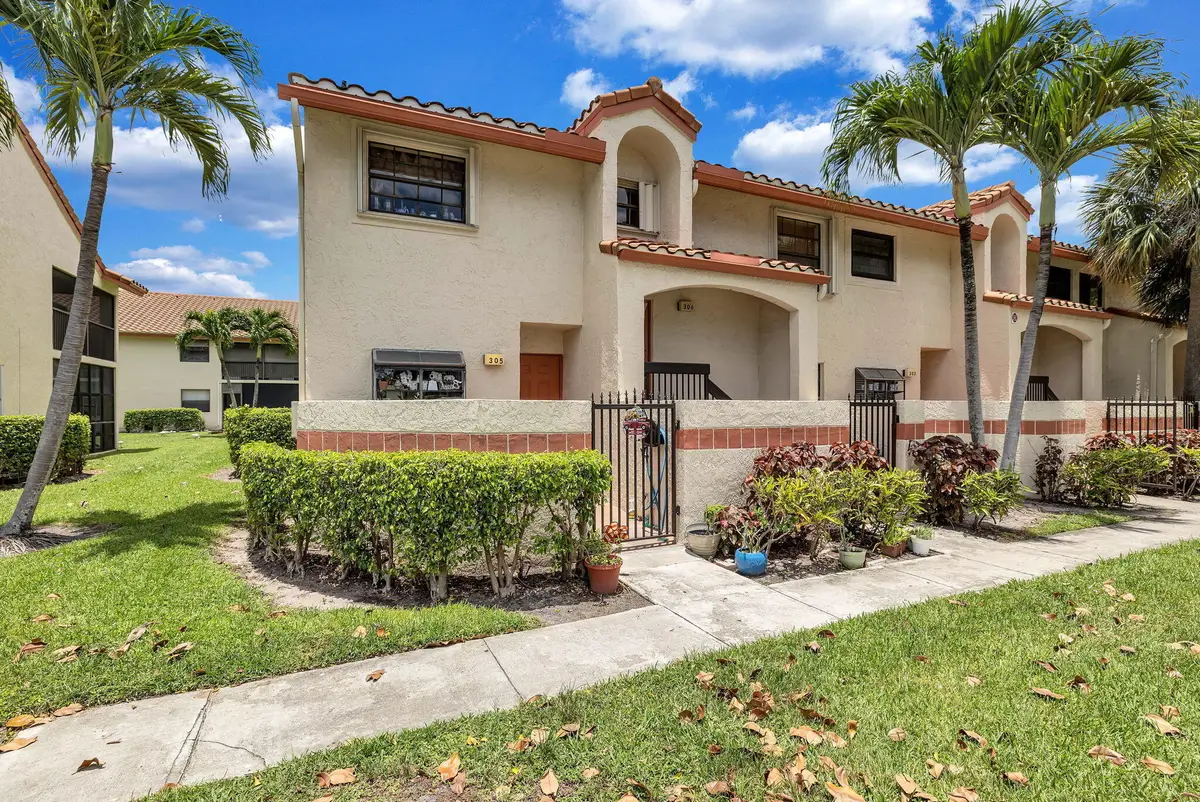 305 Congressional Way, Deerfield Beach, FL 33442 - #1