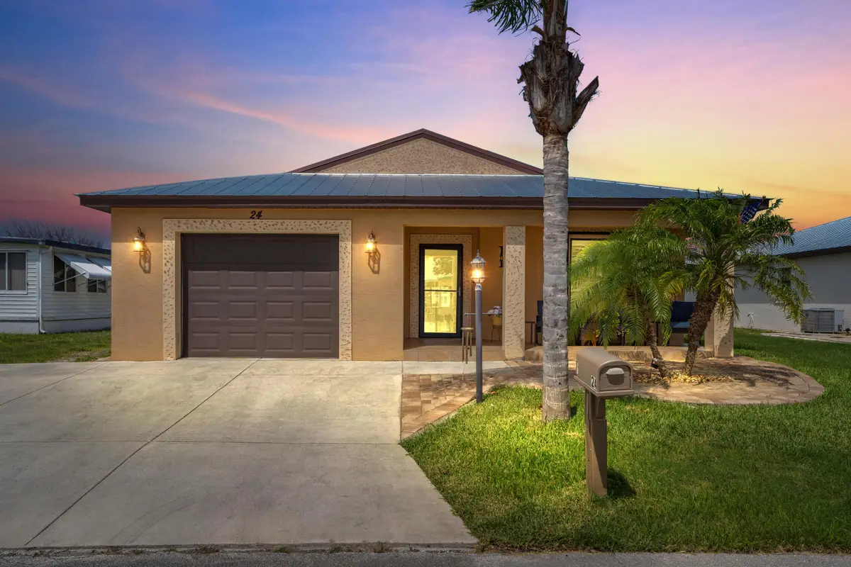 24 Alta Loma, Port Saint Lucie, FL 34952 - #1