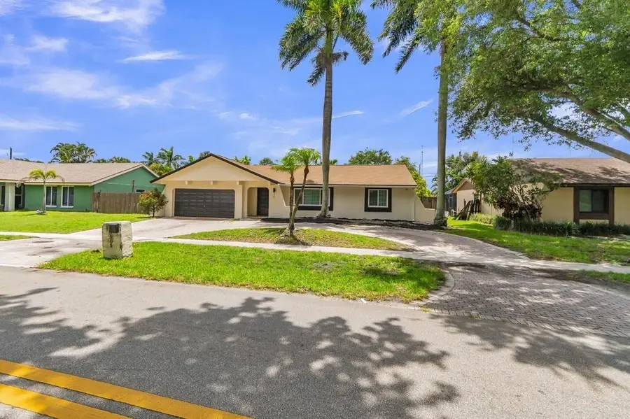 3905 E Woodscape Drive, Miramar, FL 33023 - #3