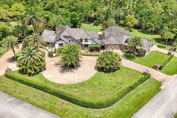 14900 Stirrup Lane, Wellington, FL 33414