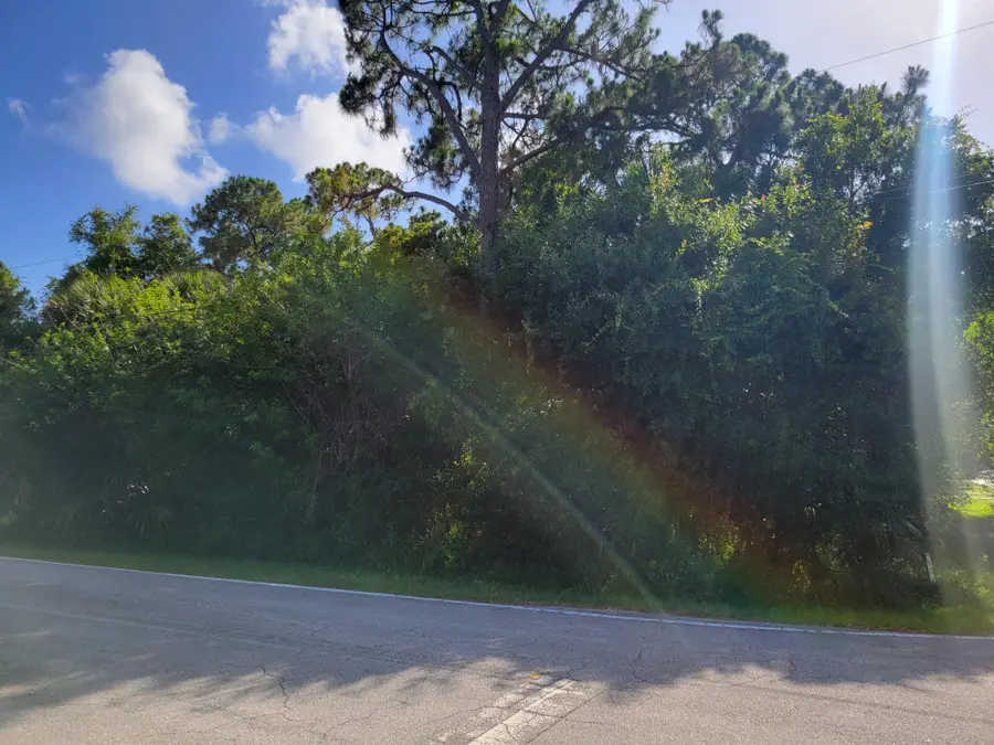 7301 Winter Garden Parkway, Fort Pierce, FL 34951 - #3