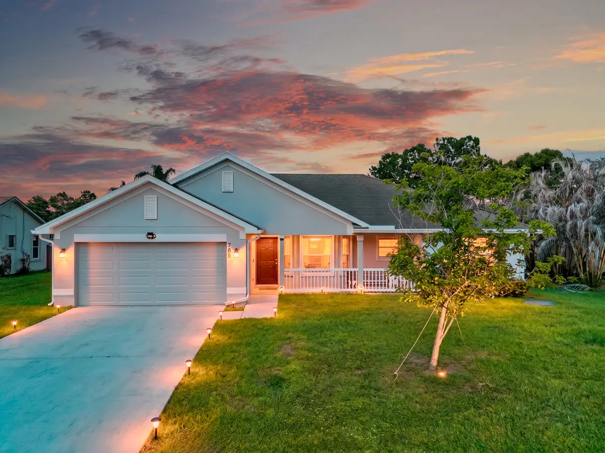 765 NE Eastlake Street, Port Saint Lucie, FL 34983 - #1