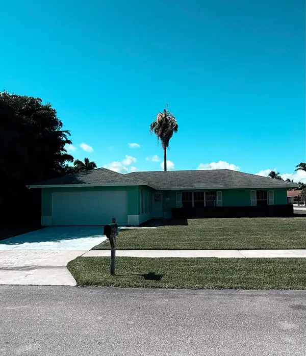2716 Starwood Circle, West Palm Beach, FL 33406