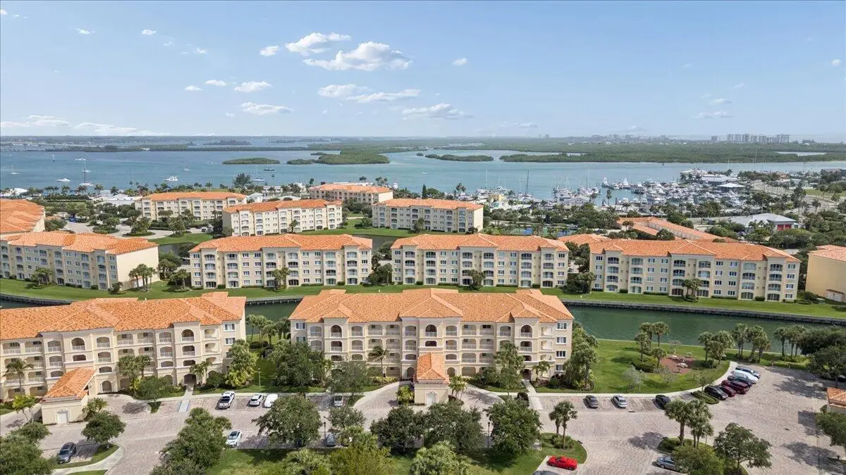 19 W Harbour Isle Dr Drive W #202, Fort Pierce, FL 34949 - #1
