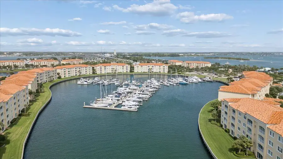 19 W Harbour Isle Dr Drive W #202, Fort Pierce, FL 34949 - #3
