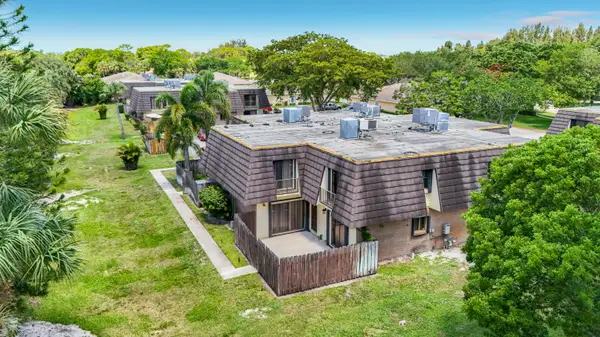 4644 Cherry Road, West Palm Beach, FL 33417
