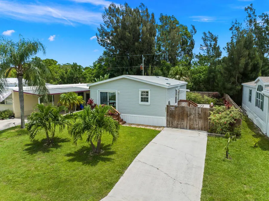 8011 SE Skylark Avenue, Hobe Sound, FL 33455 - #3