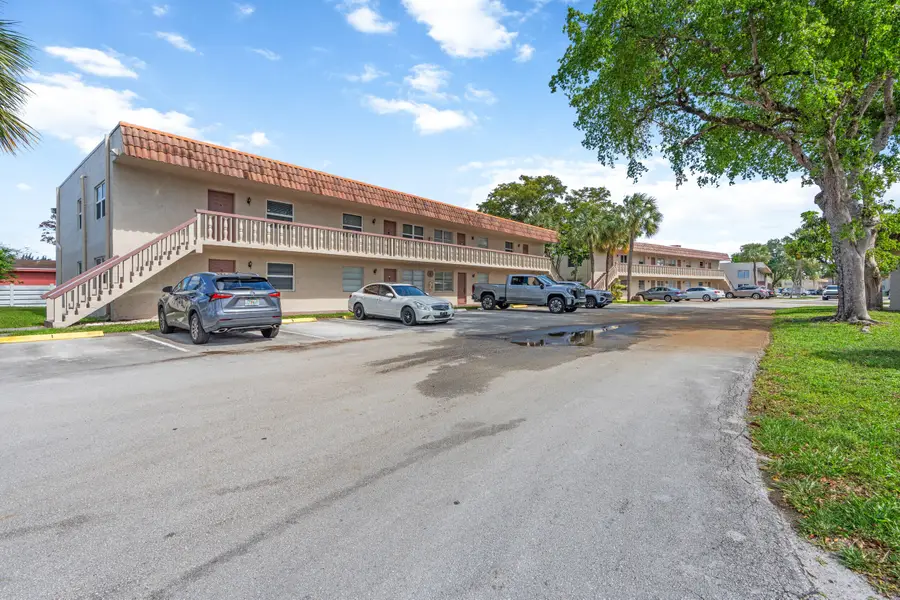 3777 NW 78th Avenue #1b, Davie, FL 33024 - #2