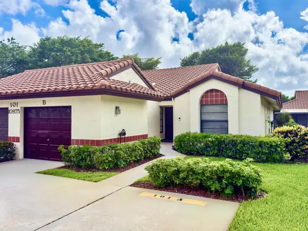 10975 Dolphin Palm Court #B, Boynton Beach, FL 33437