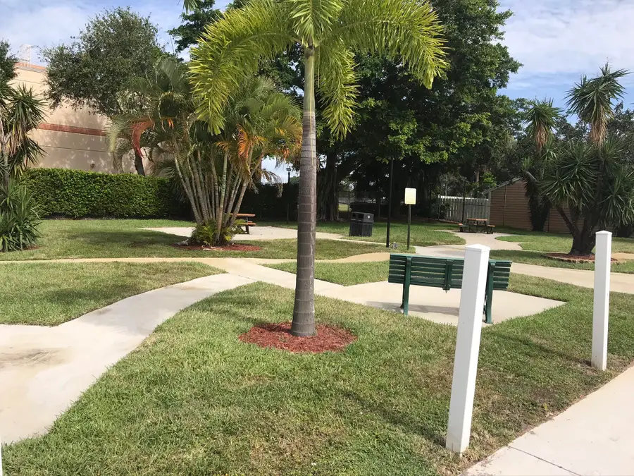 1534 Royal Forest Court, West Palm Beach, FL 33406 - #2