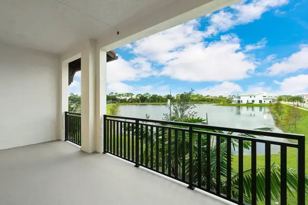 12639 Machiavelli Way, Palm Beach Gardens, FL 33418