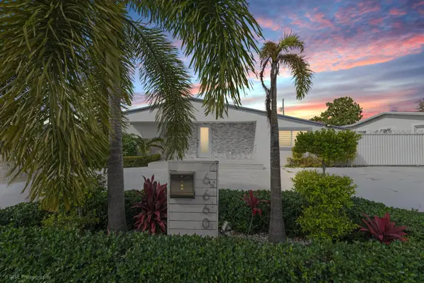 6660 W 13th Avenue, Hialeah, FL 33012