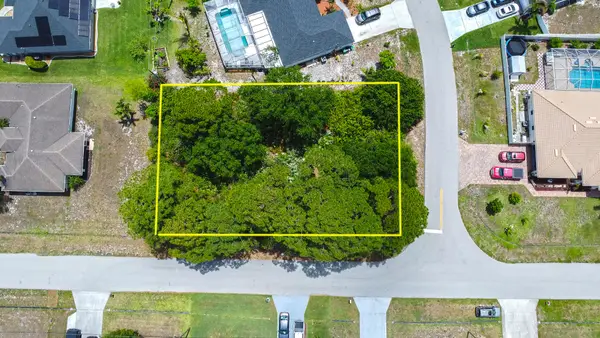1399 SW Halford Avenue, Port St Lucie, FL 34953