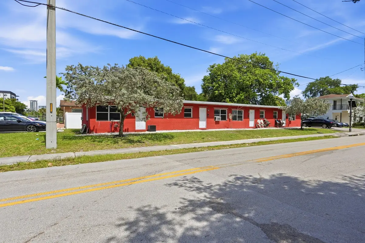 840 NW 3rd Street #1-4, Fort Lauderdale, FL 33311 - #1