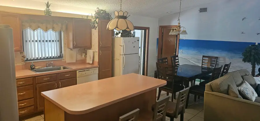 2268 SE Shelter Drive, Port Saint Lucie, FL 34952 - #2