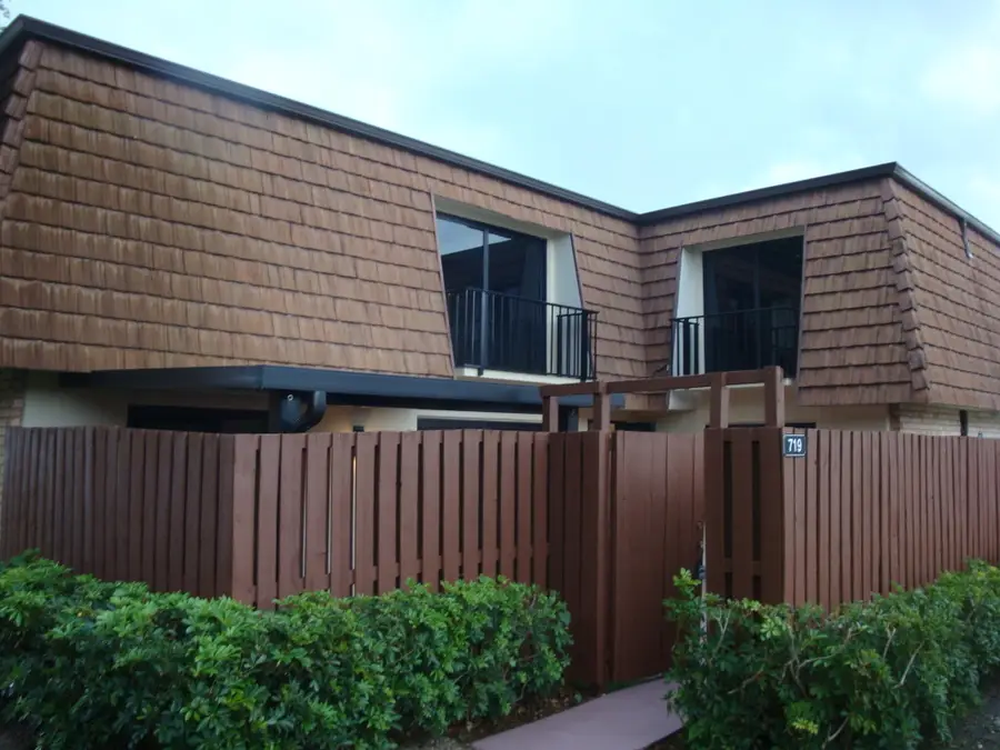 719 7th Lane, Greenacres, FL 33463 - #2