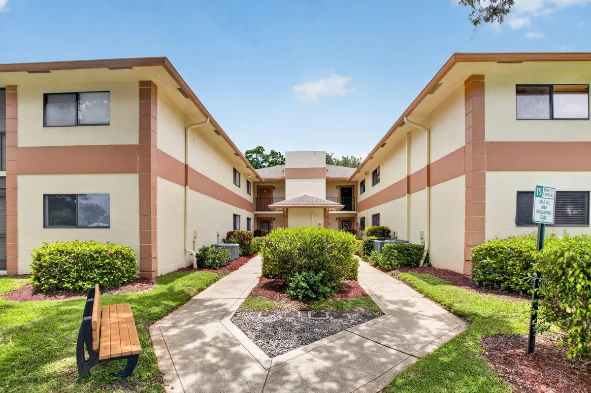 15401 Pembridge Avenue #15, Delray Beach, FL 33484 - #1