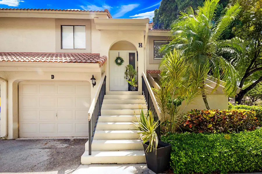 5590 Coach House Circle #H, Boca Raton, FL 33486 - #2