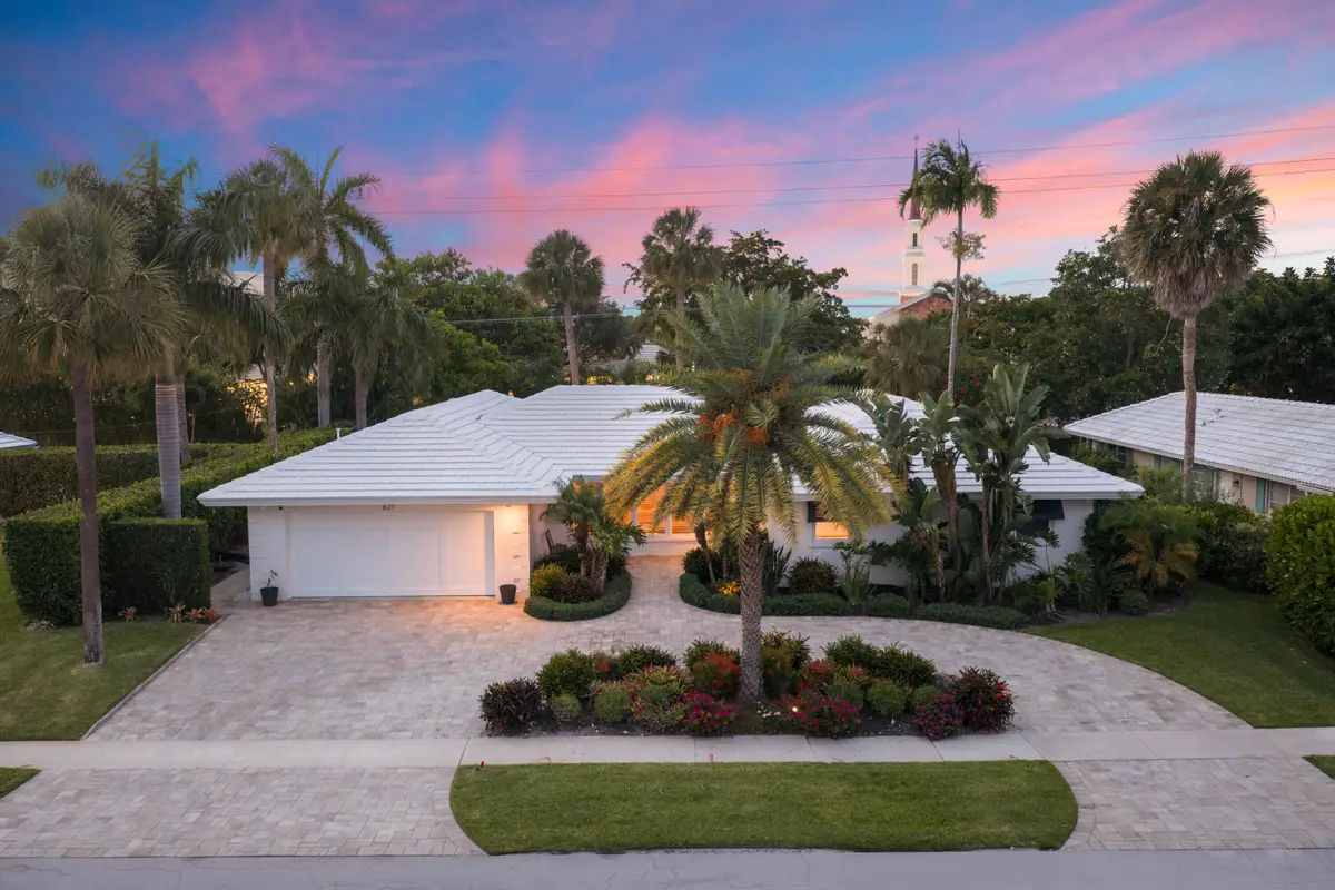 621 Apple Tree Lane, Boca Raton, FL 33486 - #1