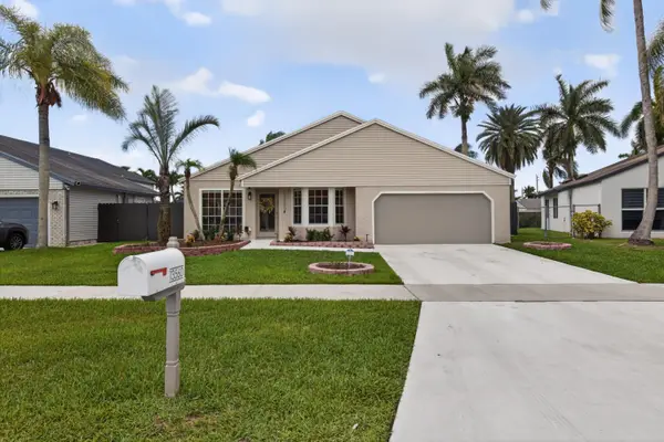 13560 SW 9th Court, Davie, FL 33325