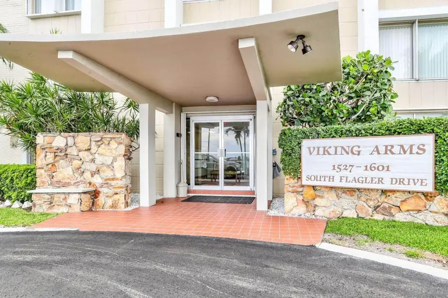 1527 S Flagler Drive S #116f, West Palm Beach, FL 33401 - #3