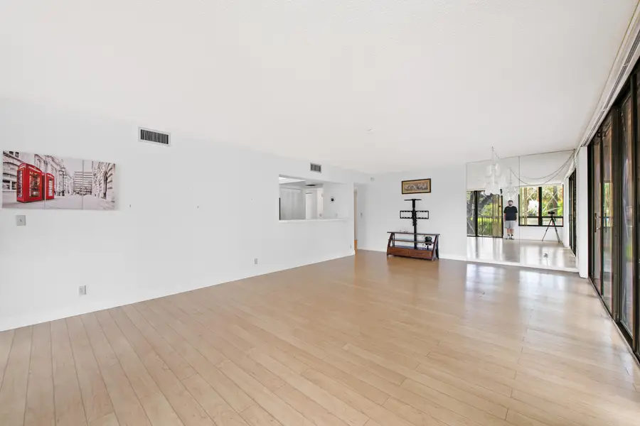 799 Jeffery Street #201, Boca Raton, FL 33487 - #3