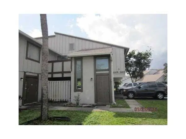 2215 NW 56th Avenue #3-e, Lauderhill, FL 33313