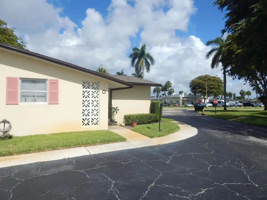 2930 E Ashley Dr Drive E #B, West Palm Beach, FL 33415 - #2