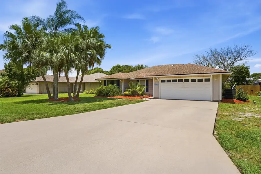 724 24th Square, Vero Beach, FL 32962 - #3