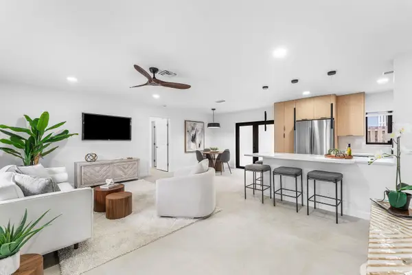 608 SE 2nd Avenue, Delray Beach, FL 33483