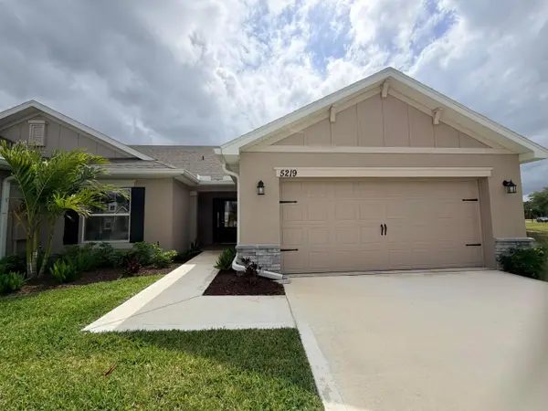 8642 Giovanni Avenue, Fort Pierce, FL 34951