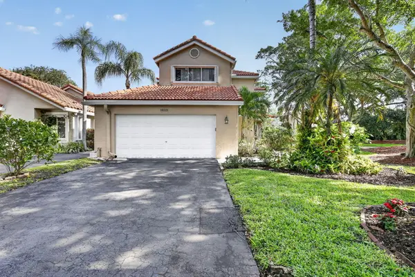 10111 NW 4th Street, Plantation, FL 33324