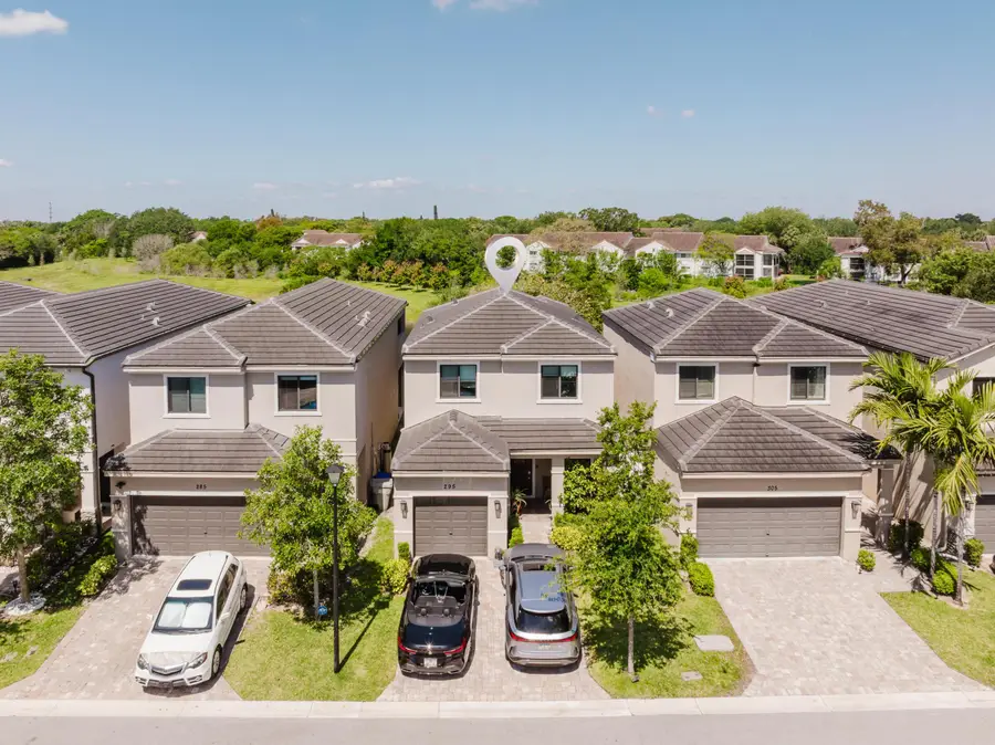 295 NW 33rd Lane, Pompano Beach, FL 33069 - #2