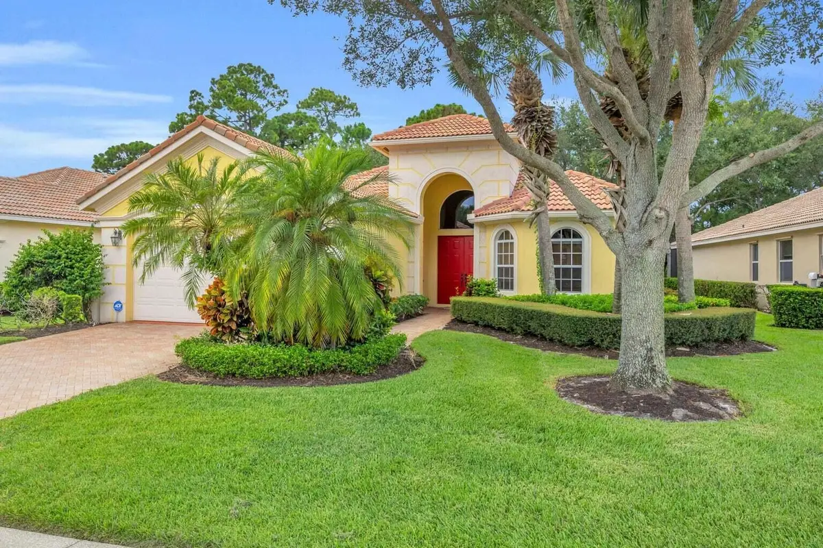 8821 Champions Way, Port Saint Lucie, FL 34986 - #1