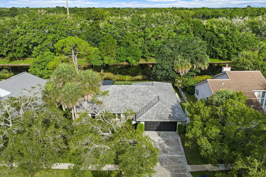 18169 Lake Bend Drive, Jupiter, FL 33458 - #3
