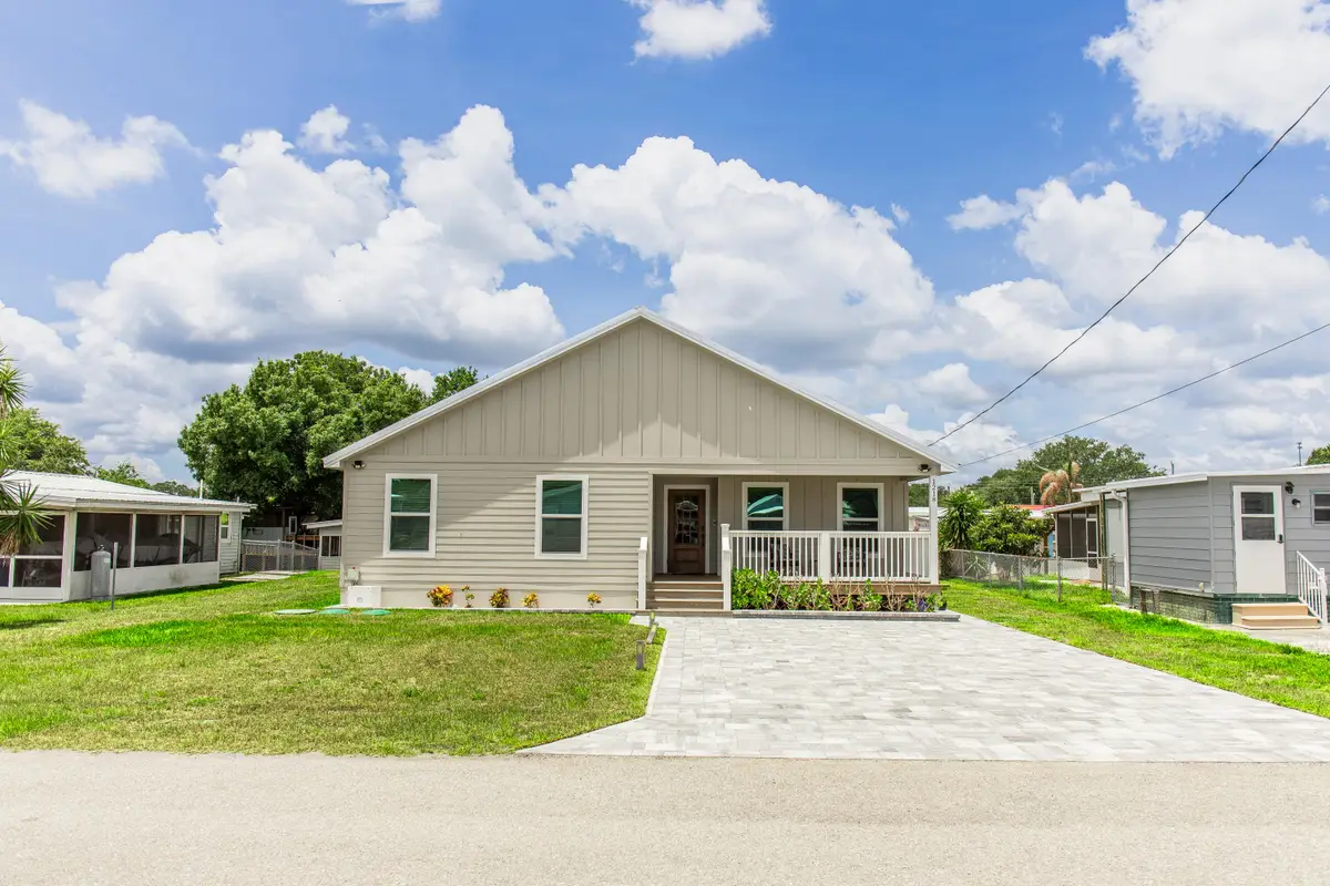 1218 6th Street, Okeechobee, FL 34974 - #1