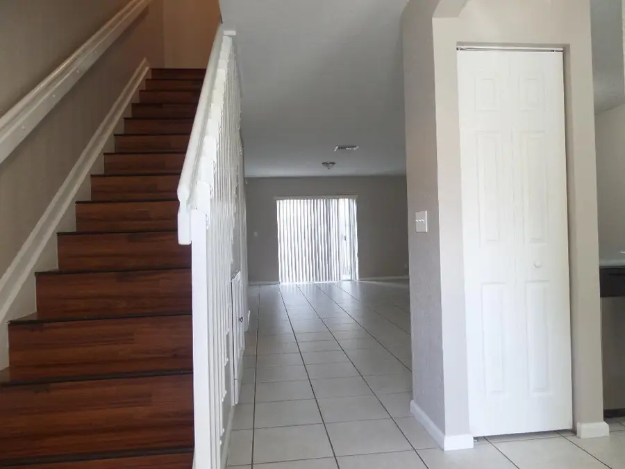 862 Summit Lake Drive, West Palm Beach, FL 33406 - #3