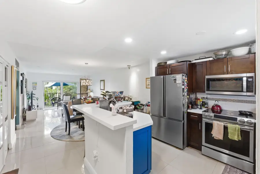 801 W Oakland Park Boulevard #Unit C11, Oakland Park, FL 33311 - #3