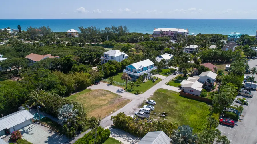 5157 NE Shore Village Terrace, Stuart, FL 34996 - #2