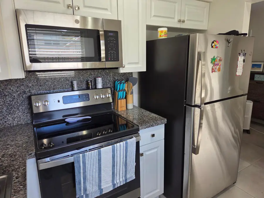 316 Farnham P #316, Deerfield Beach, FL 33442 - #3
