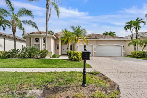 9641 Parkview Avenue, Boca Raton, FL 33428